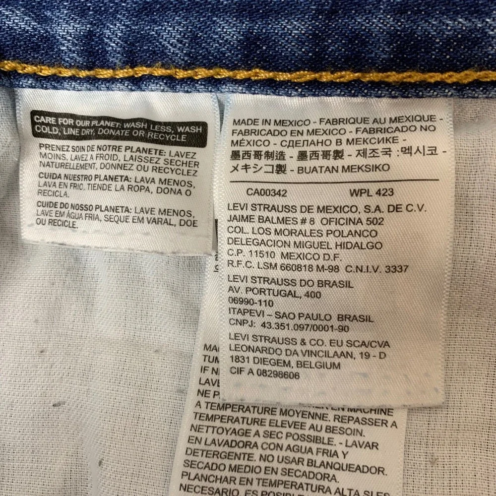Levi's 505 Regular Fit Jeans Mens 38x30 Blue Excellent Medium Wash Straight Leg